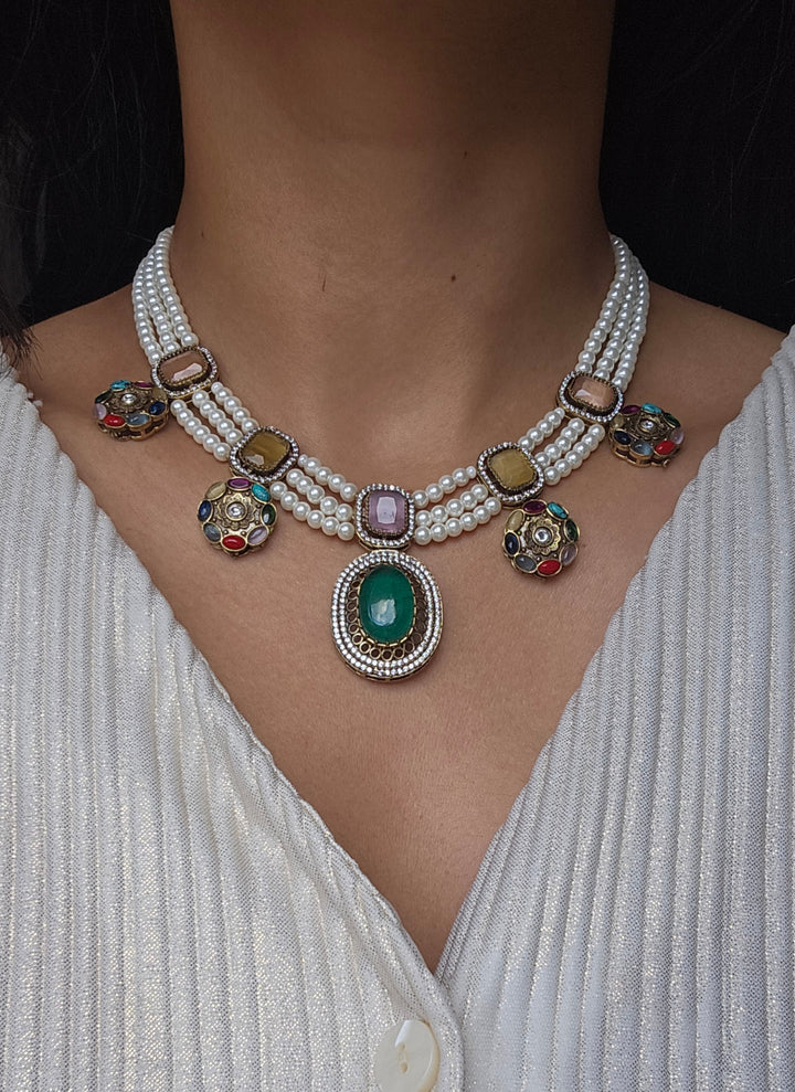 RAMNEEK Choker/Necklace Set
