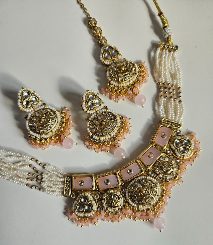 JESSIE Necklace Set