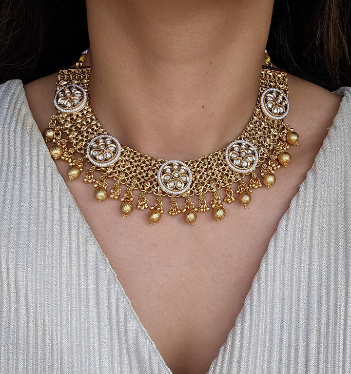 DIVNEET Necklace Set