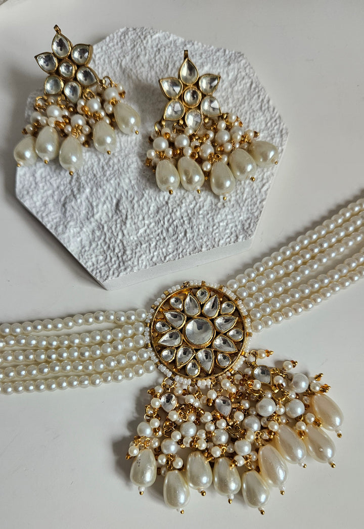 UMINDER Pachi Kundan Choker set