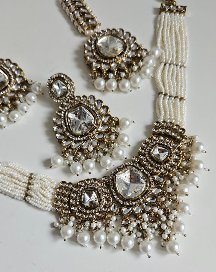 AREEZ Choker/Necklace Set