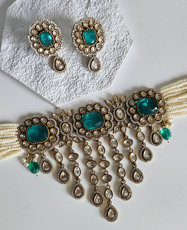 Carter Choker Set