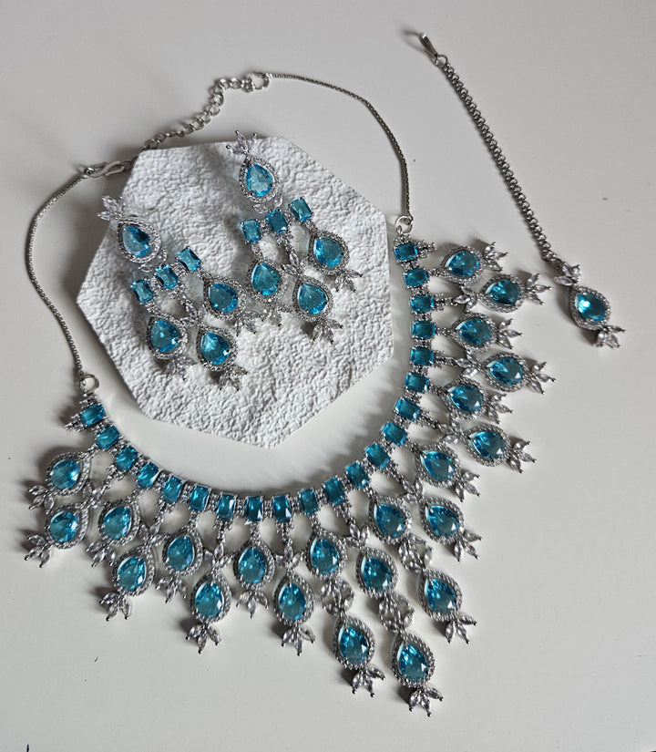 RATAN Necklace Set
