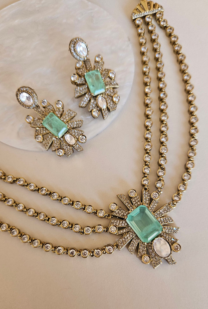 NAVPREET Choker/Necklace Set