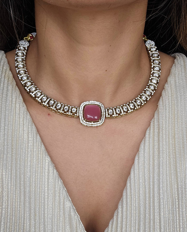 ELERI Necklace Set